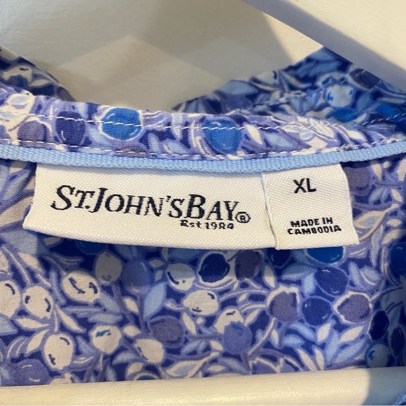 Vintage St. John’s Bay Cottagecore Blue Floral Print 3/4 Sleeve Collared Blouse - Picture 6 of 16